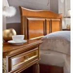 Łóżko drewniane podwójne "PM24/160"orzechowo-złote